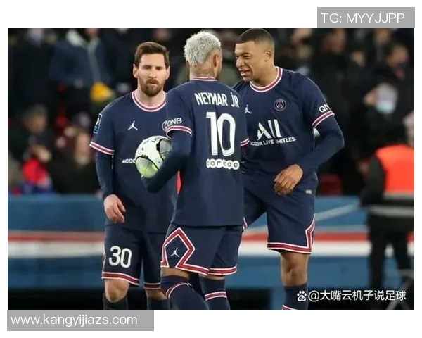 与足球明星神似的那些人他们的故事和传奇同样精彩