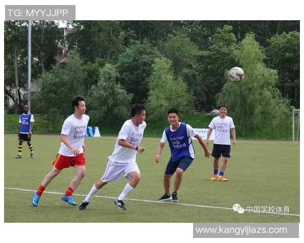 如何培养足球明星的潜力与技巧助力他们走向辉煌职业生涯 如何培养足球明星的潜力与技巧助力他们走向辉煌职业生涯