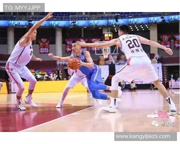 成都篮球队在冠军赛中的节奏表现分析与战术解读 成都篮球队在冠军赛中的节奏表现分析与战术解读