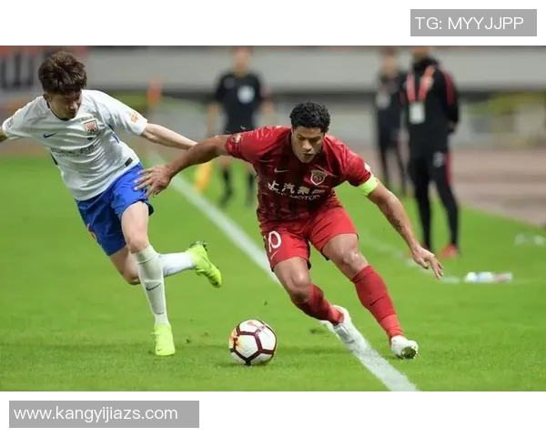 成都足球队以95分领跑锦标赛积分榜展现强劲实力