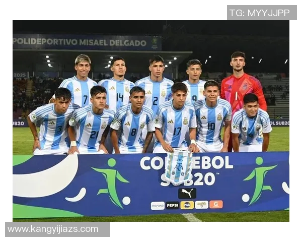 拉丁美洲足球明星的辉煌历程与影响力探讨