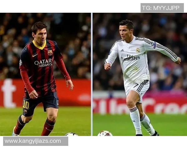 梅西与C罗的足球传奇瞬间精彩图片回顾与对比分析 梅西与C罗的足球传奇瞬间精彩图片回顾与对比分析
